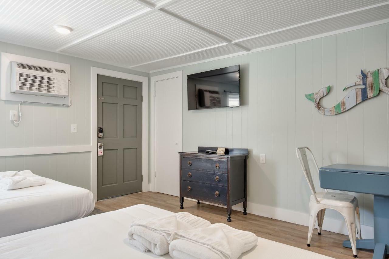 Tar Heel Hotel 2*